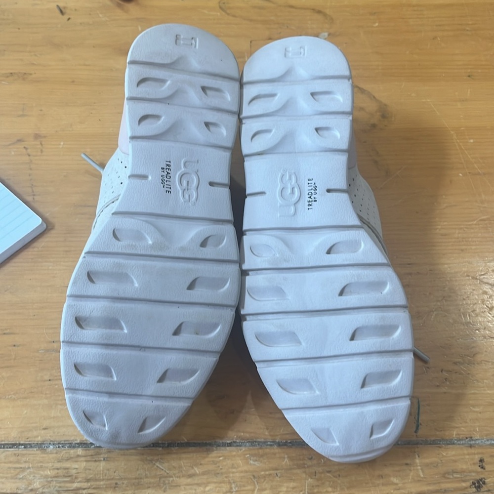 Ugg Sneaker - image 8